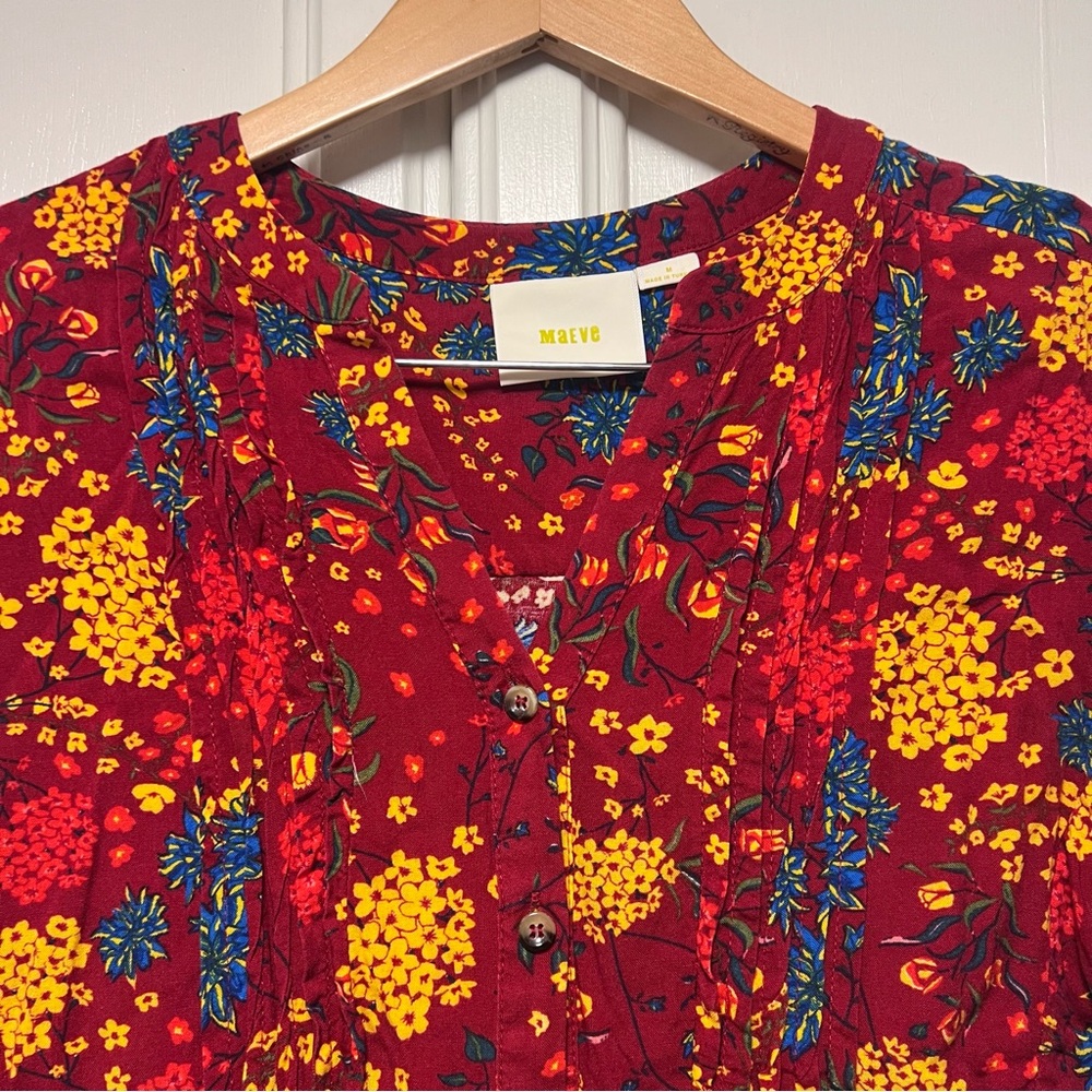 Maeve Anthropologie Red Floral Button Pintuck Blouse Top Roll Tab Sleeves Medium - Picture 2 of 5